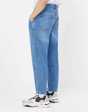 Lade das Bild in den Galerie-Viewer, Balloon Fit Jeans
