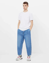 Lade das Bild in den Galerie-Viewer, Balloon Fit Jeans
